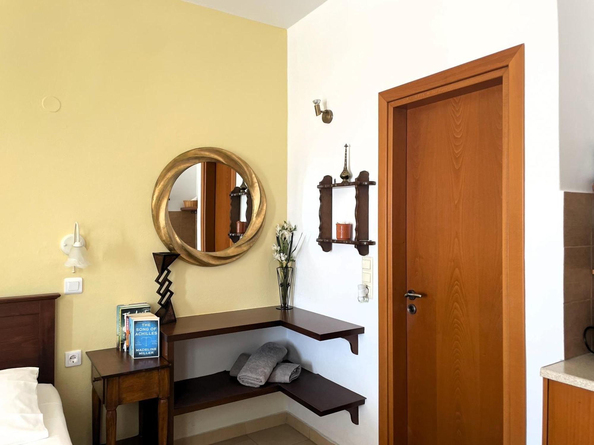 Nikelen Lindian Exclusive Apartments Lindos  Bagian luar foto